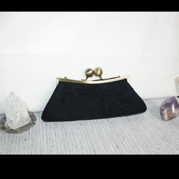 SASHA New York Handbags - Vintage SASHA New York black clutch